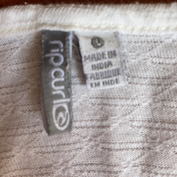 Rip Curl bat wing white textured top - Picture 3 of 3